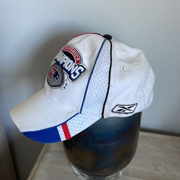 New EnglandāPatriotsĀ ConferenceāHatā2004ā - Picture 2 of 6